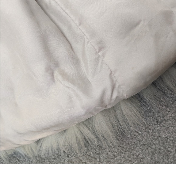 SAGA Fox Vintage Natural Blue Sable Fox Fur Women’s Jacket Size Small - Picture 9 of 14